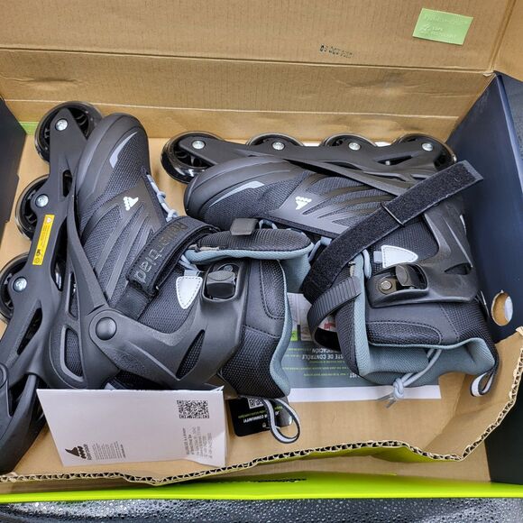 Rollerblade Zetrablade Men 8 Black Inline  Skates NIB - Picture 1 of 7